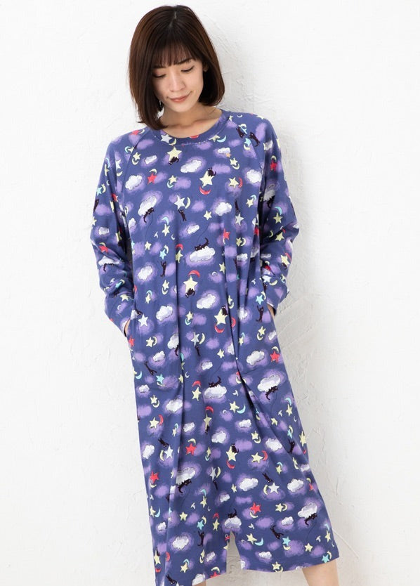 Tsumori Chisato Purple Cat nightgown