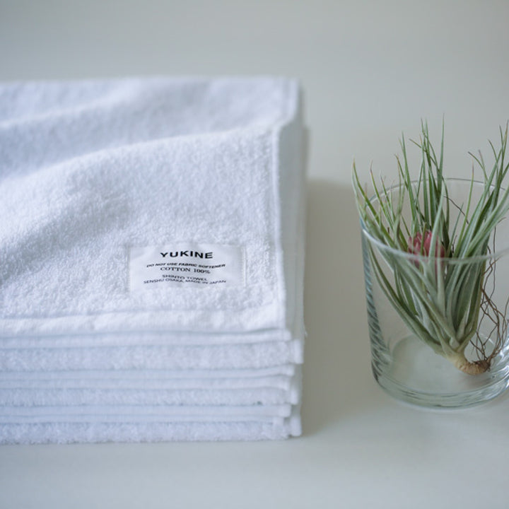 Yukine Bath Towel WHITE