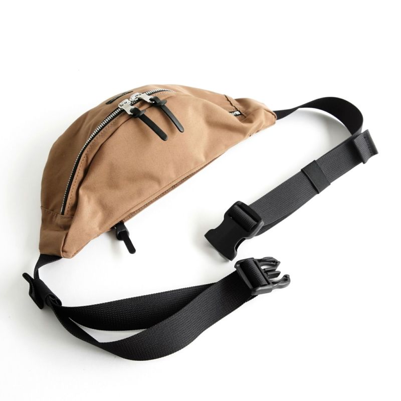 Standard Supply Simplicity Fanny Pack