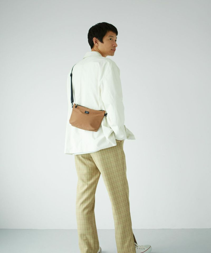 Standard Supply Simplicity Shoulder bag M