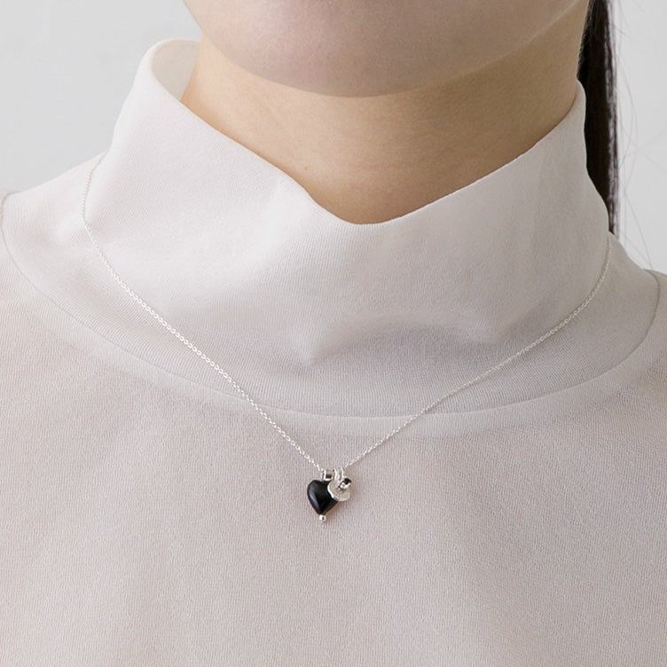 Aperdiem Suit Black Onyx Necklace