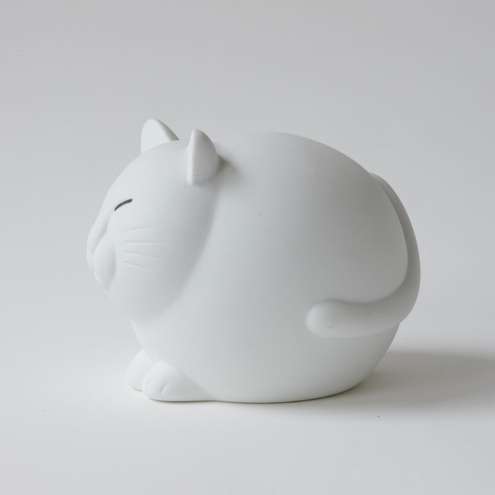 Kihara Porcelain Cat