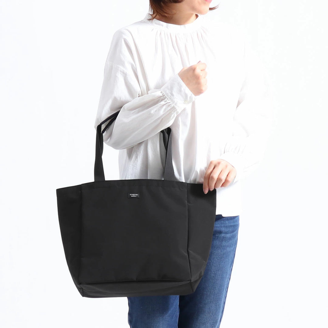 B TOTE M BLACK