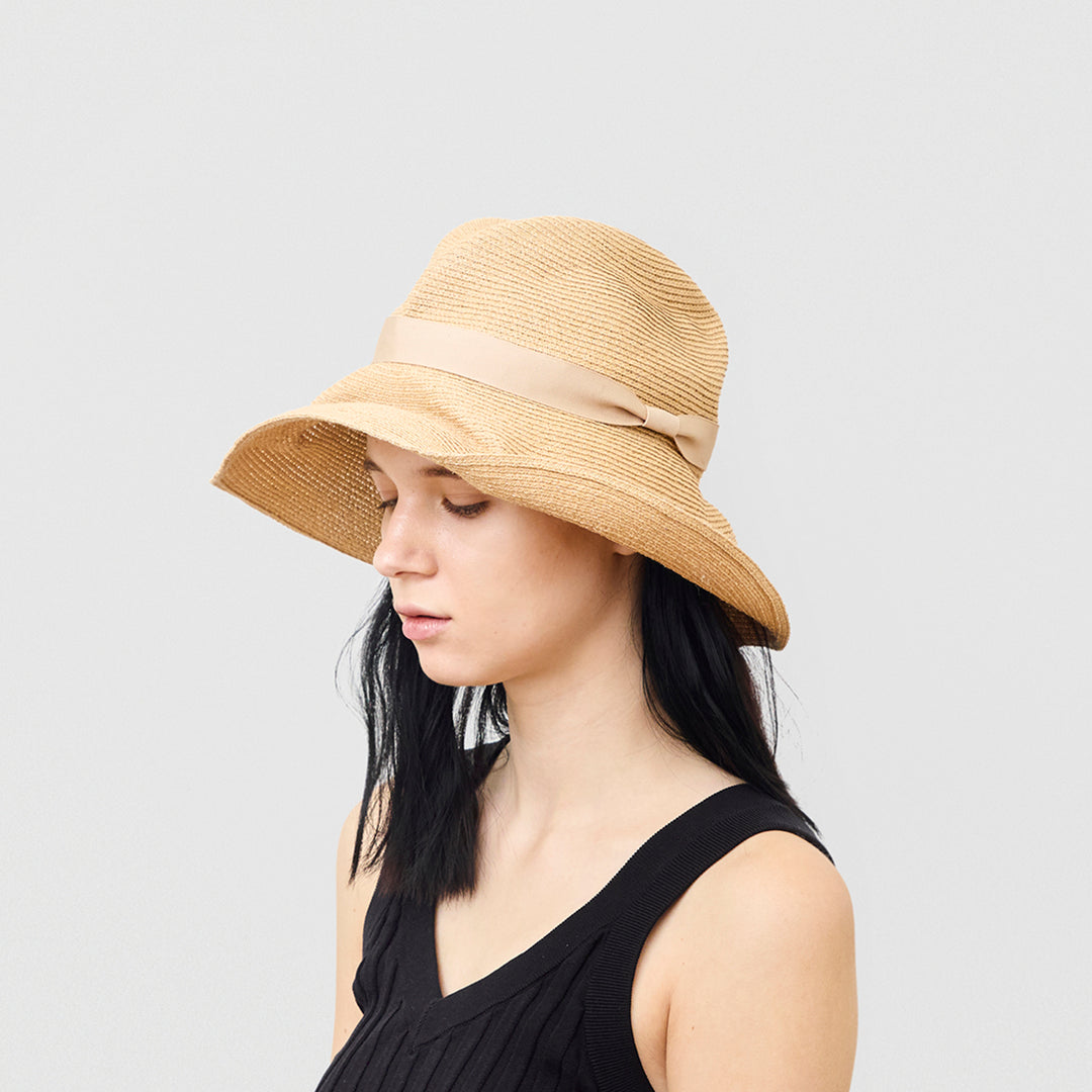 BOXED HAT Paper Abaca Long Brim with Stucco Beige Base