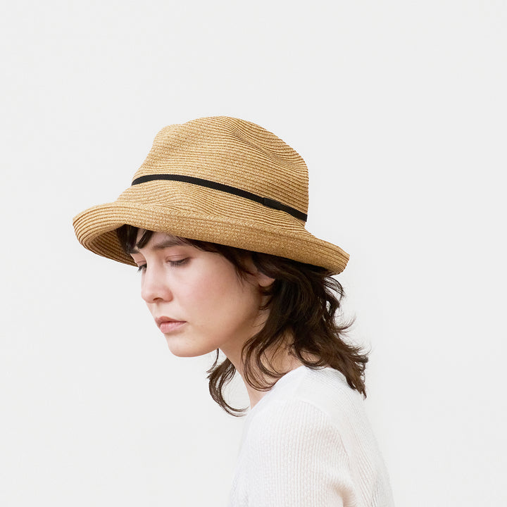 BOXED HAT 11cm brim grosgrain ribbon / mix brown base