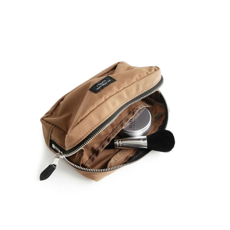 STANDARD SUPPLY SQUARE POUCH M