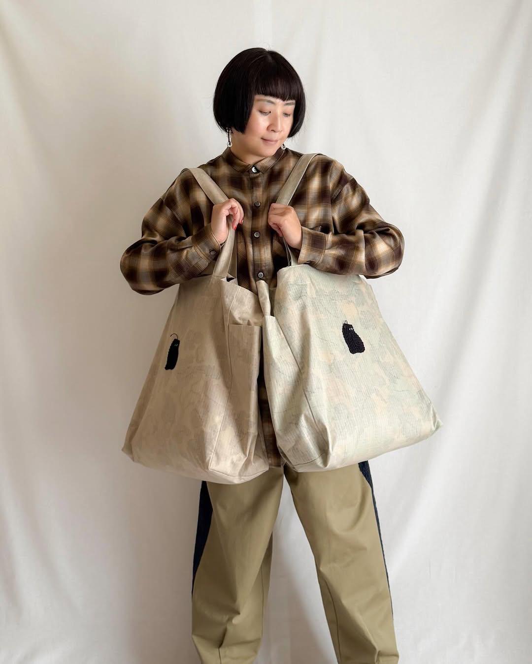 MOJA LEAF CAMO TOTE BAG