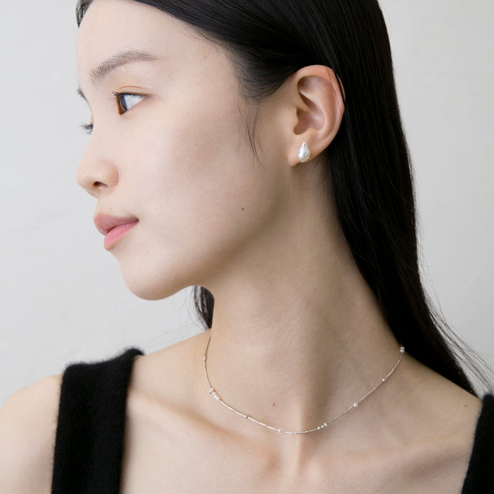 Aperdiem Pale Drop Pearl Earrings