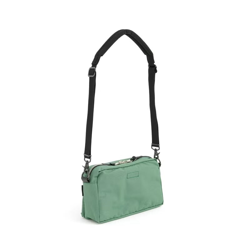 LIMITED EDITION WEEKEND SHOULDER MINT GREEN