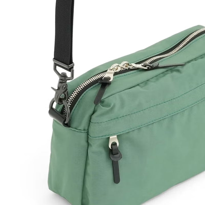 LIMITED EDITION WEEKEND SHOULDER MINT GREEN