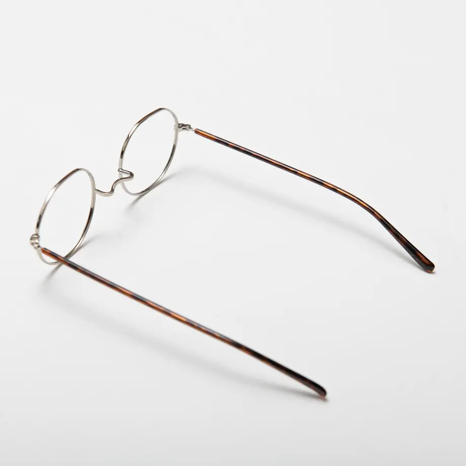 Weller Brown Reading Glasses