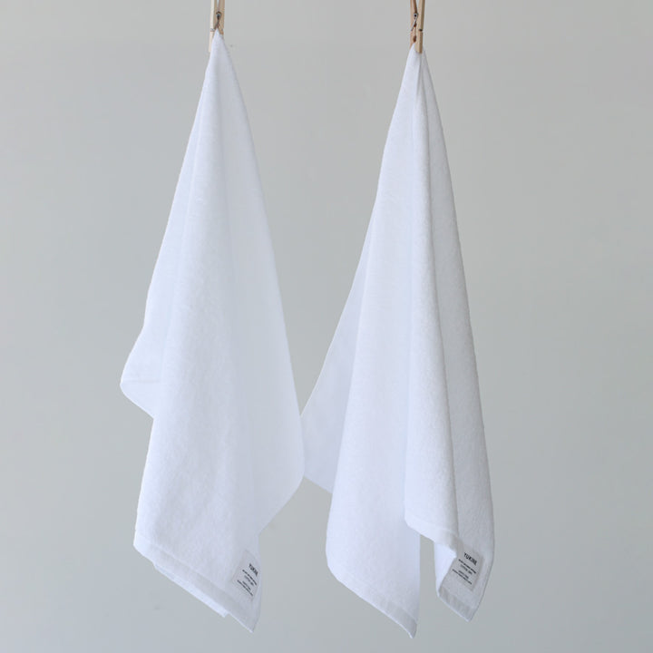 WHITE - Yukine Bath Towel